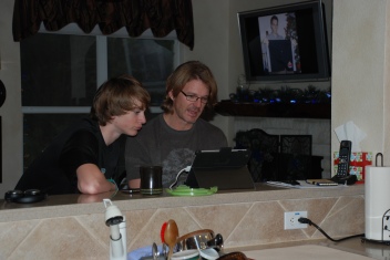 2013-12-20 13-25-09 Justin rrives from Colorado.jpg